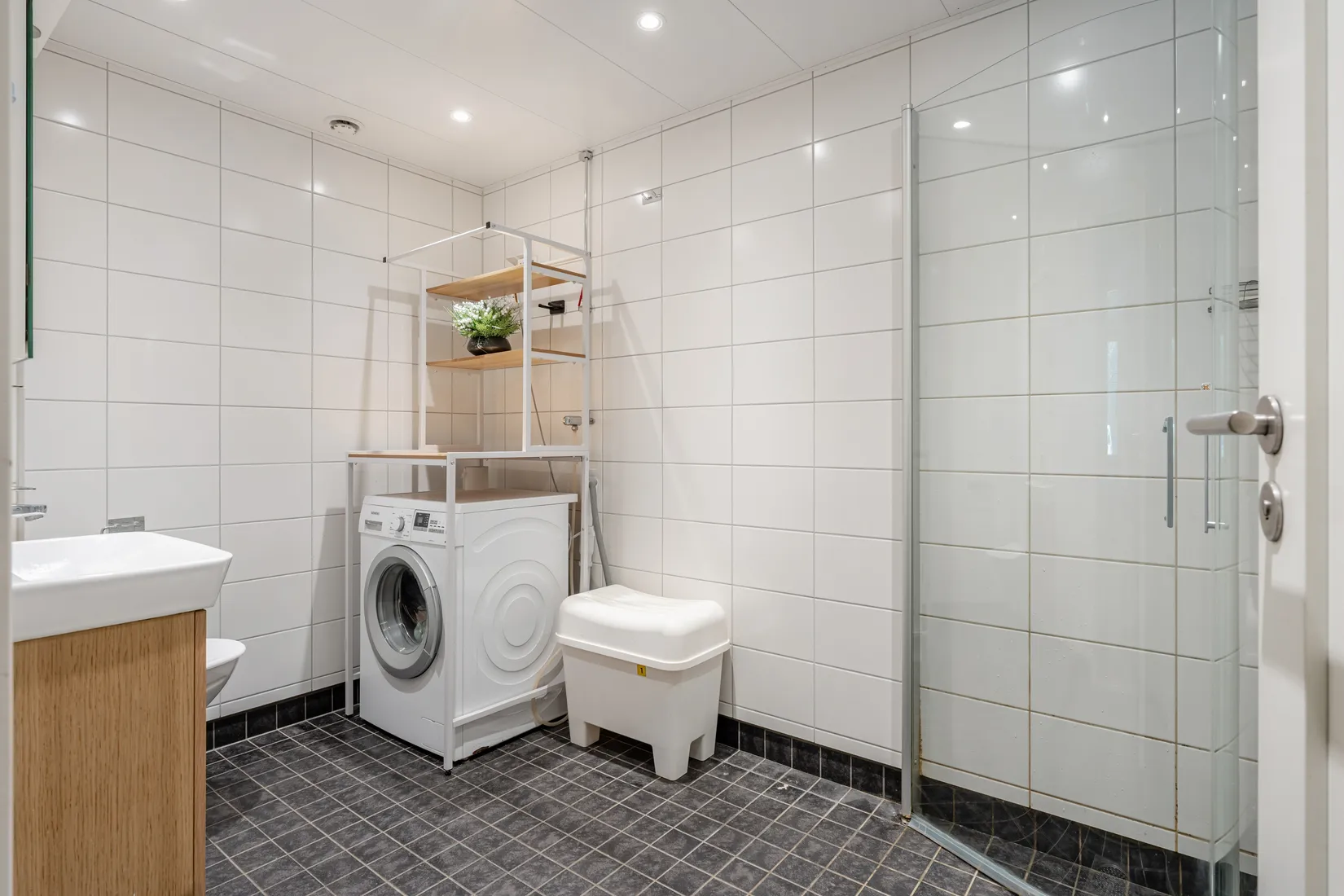 Bostadsrätt, Lomvägen 609, Kärrdal, Sollentuna