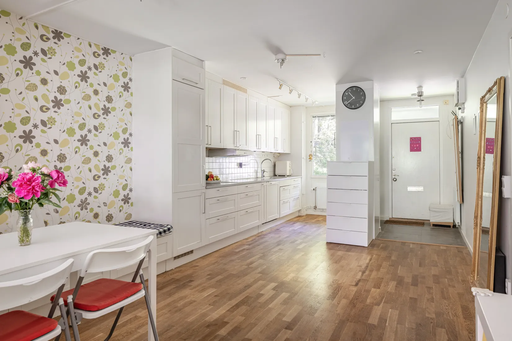 Bostadsrätt, Lomvägen 609, Kärrdal, Sollentuna