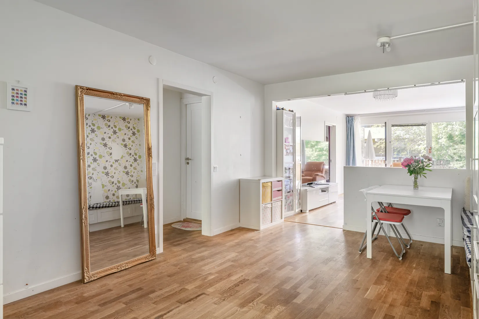 Bostadsrätt, Lomvägen 609, Kärrdal, Sollentuna