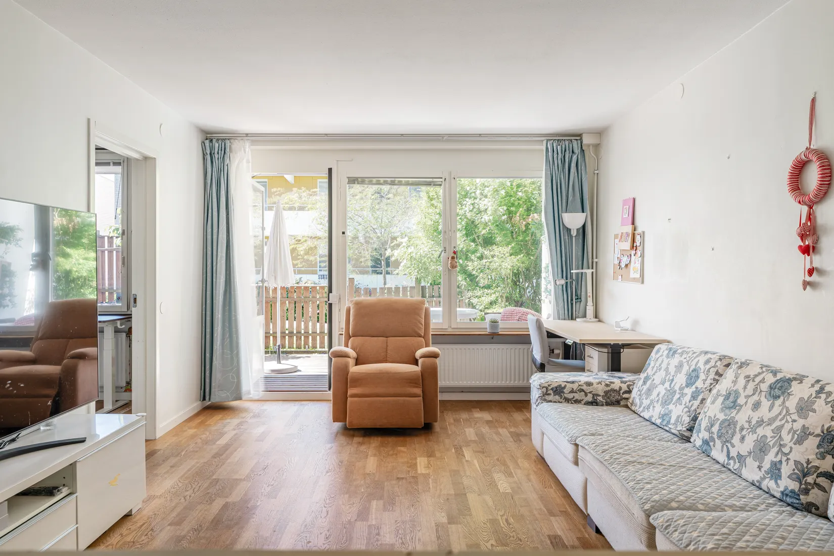 Bostadsrätt, Lomvägen 609, Kärrdal, Sollentuna