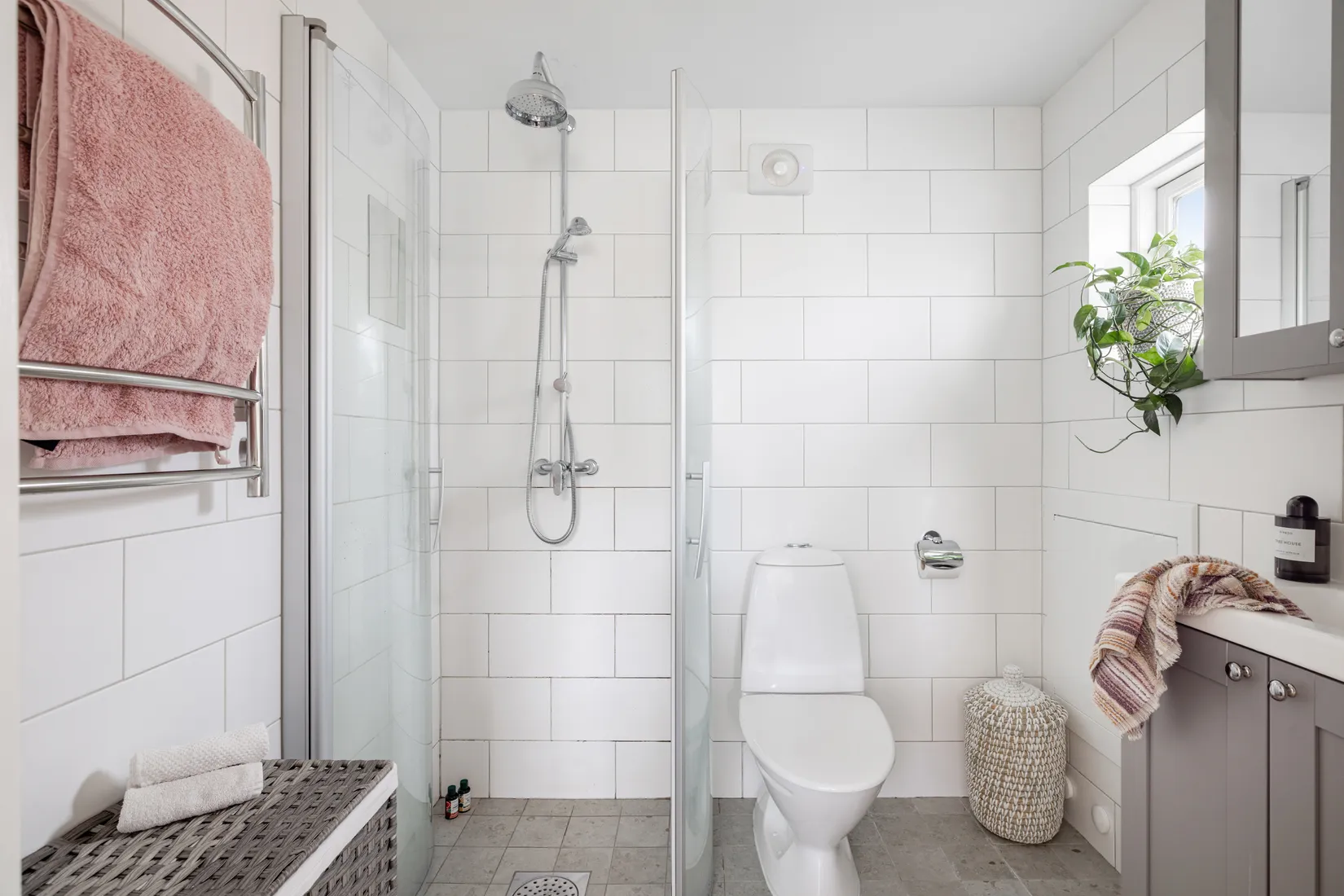 Bostadsrätt, Villa, Näckrosvägen 8A, Kummelnäs, Nacka