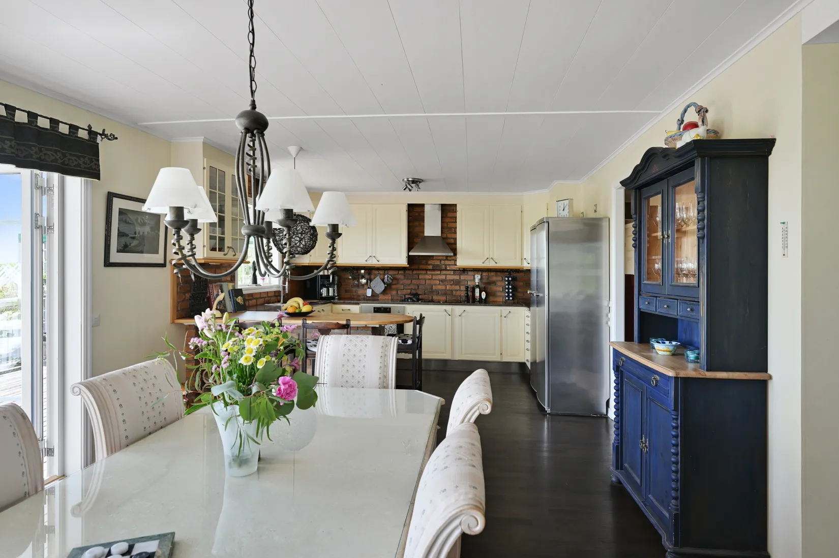Villa, Allévägen 18, Ekerö Sommarstad, Ekerö