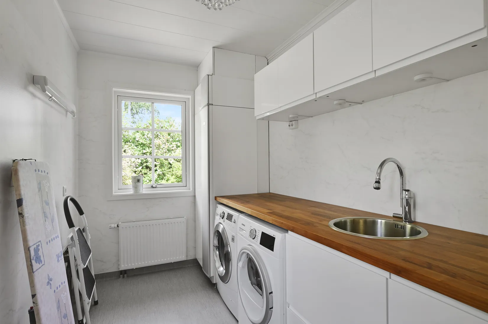 Villa, Allévägen 18, Ekerö Sommarstad, Ekerö