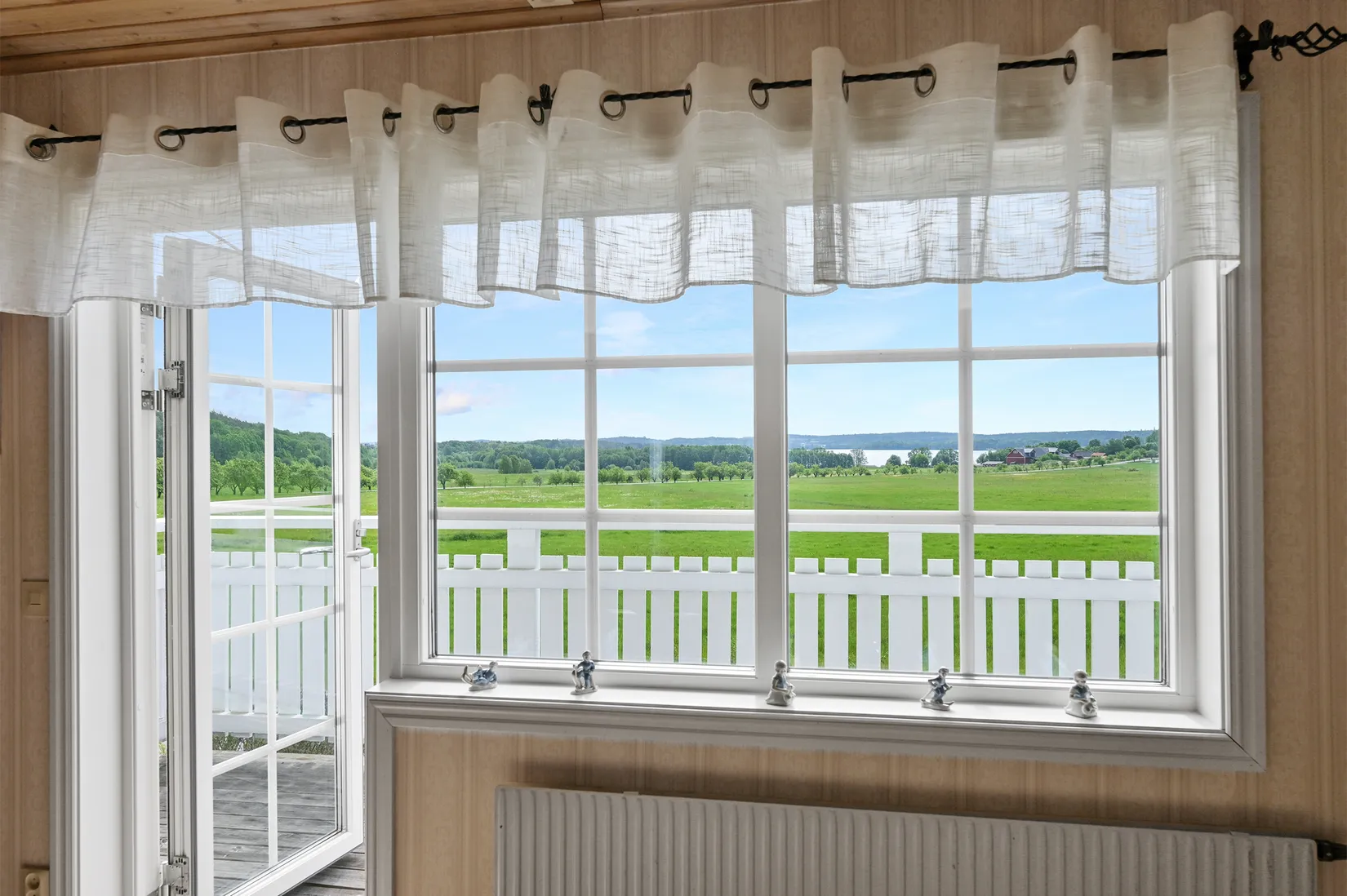 Villa, Allévägen 18, Ekerö Sommarstad, Ekerö