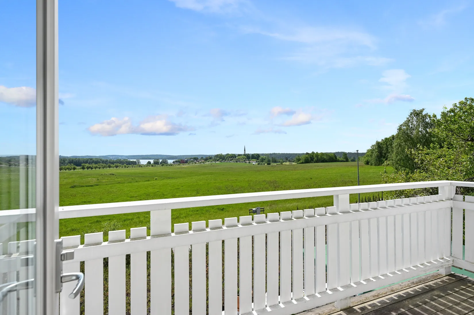 Villa, Allévägen 18, Ekerö Sommarstad, Ekerö