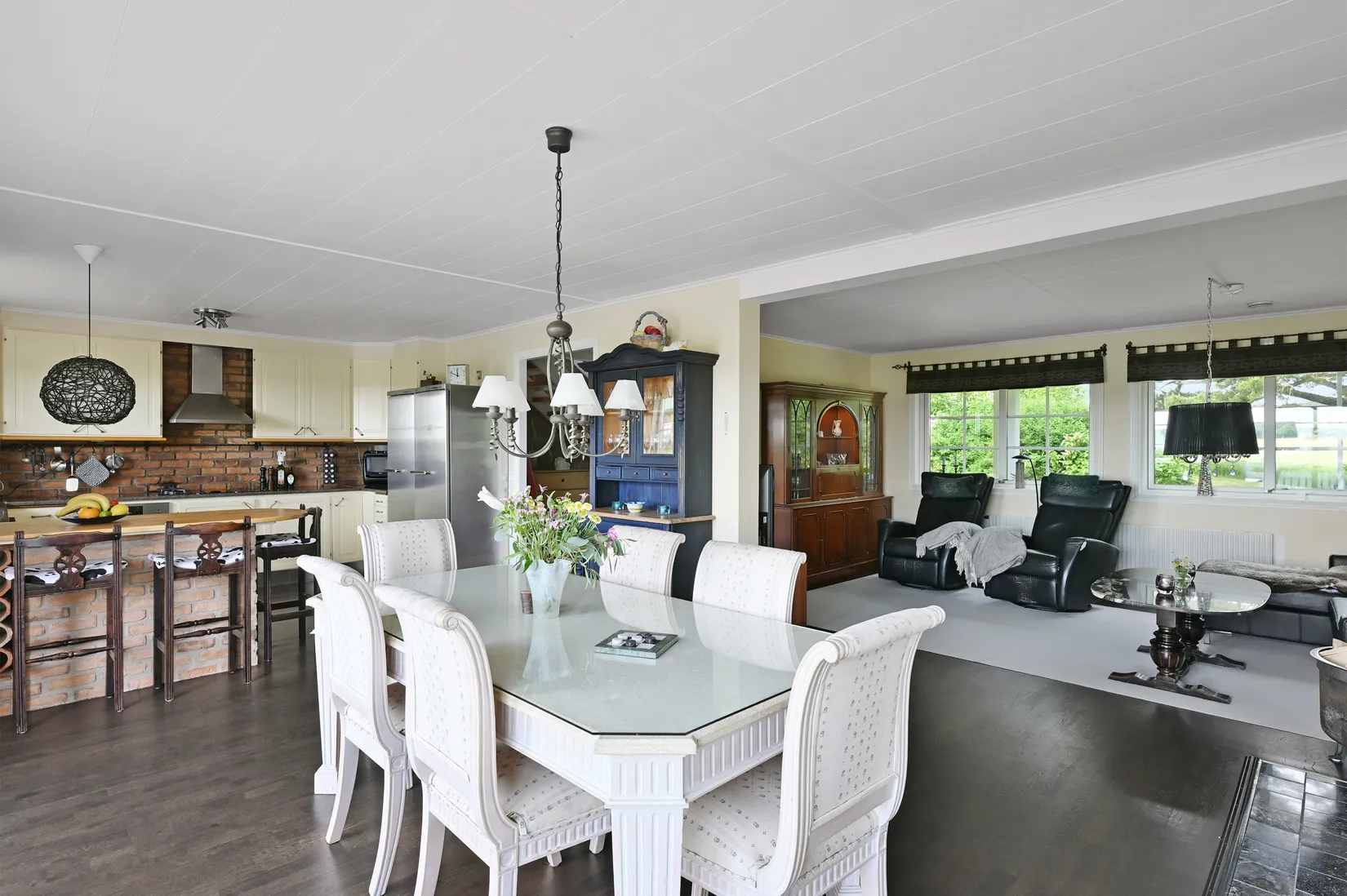 Villa, Allévägen 18, Ekerö Sommarstad, Ekerö