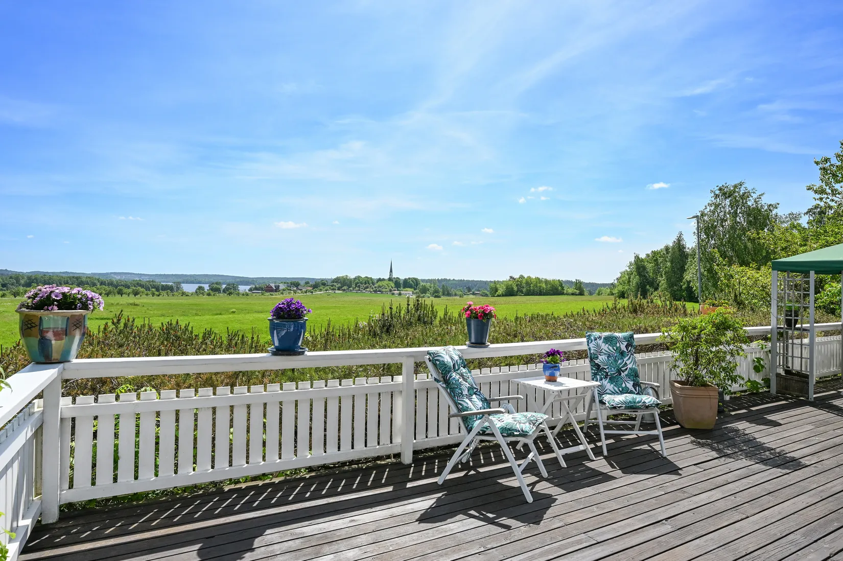 Villa, Allévägen 18, Ekerö Sommarstad, Ekerö