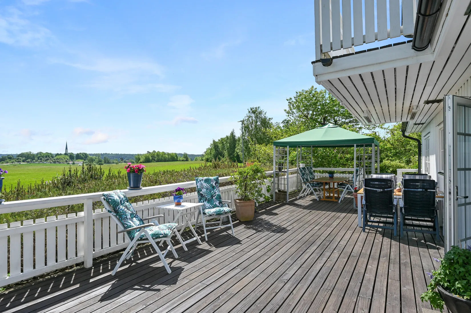 Villa, Allévägen 18, Ekerö Sommarstad, Ekerö