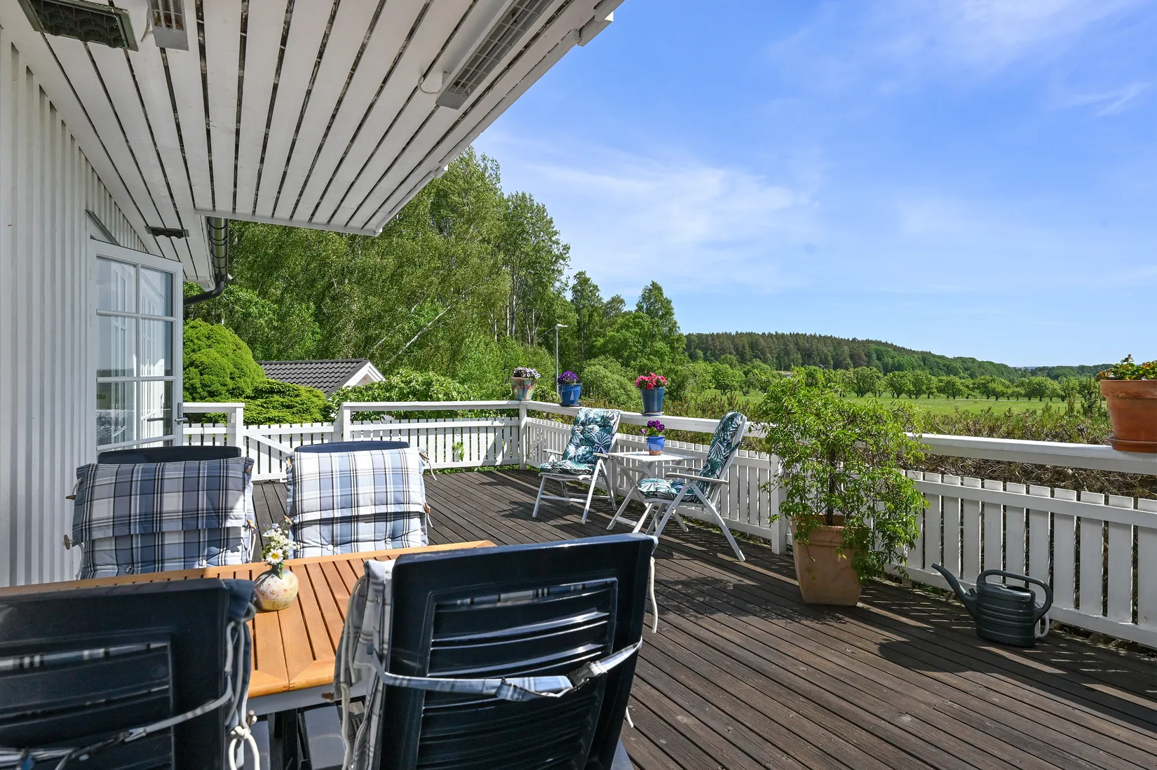 Villa, Allévägen 18, Ekerö Sommarstad, Ekerö