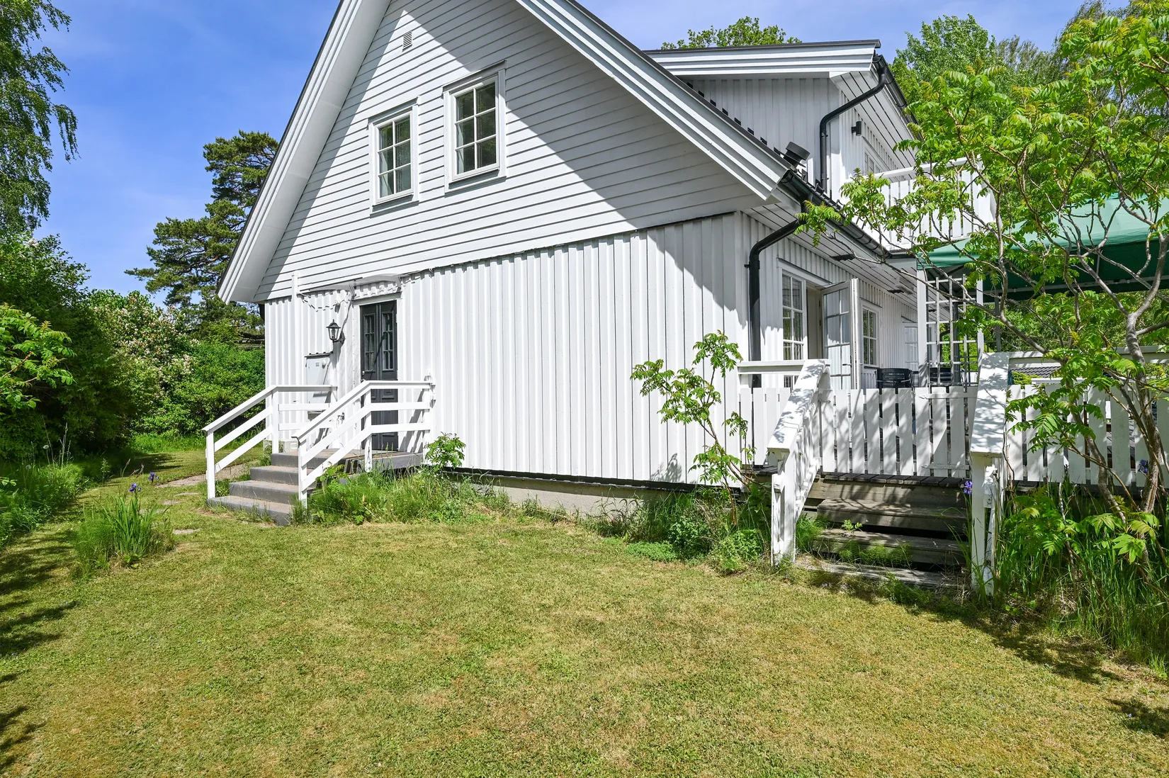 Villa, Allévägen 18, Ekerö Sommarstad, Ekerö