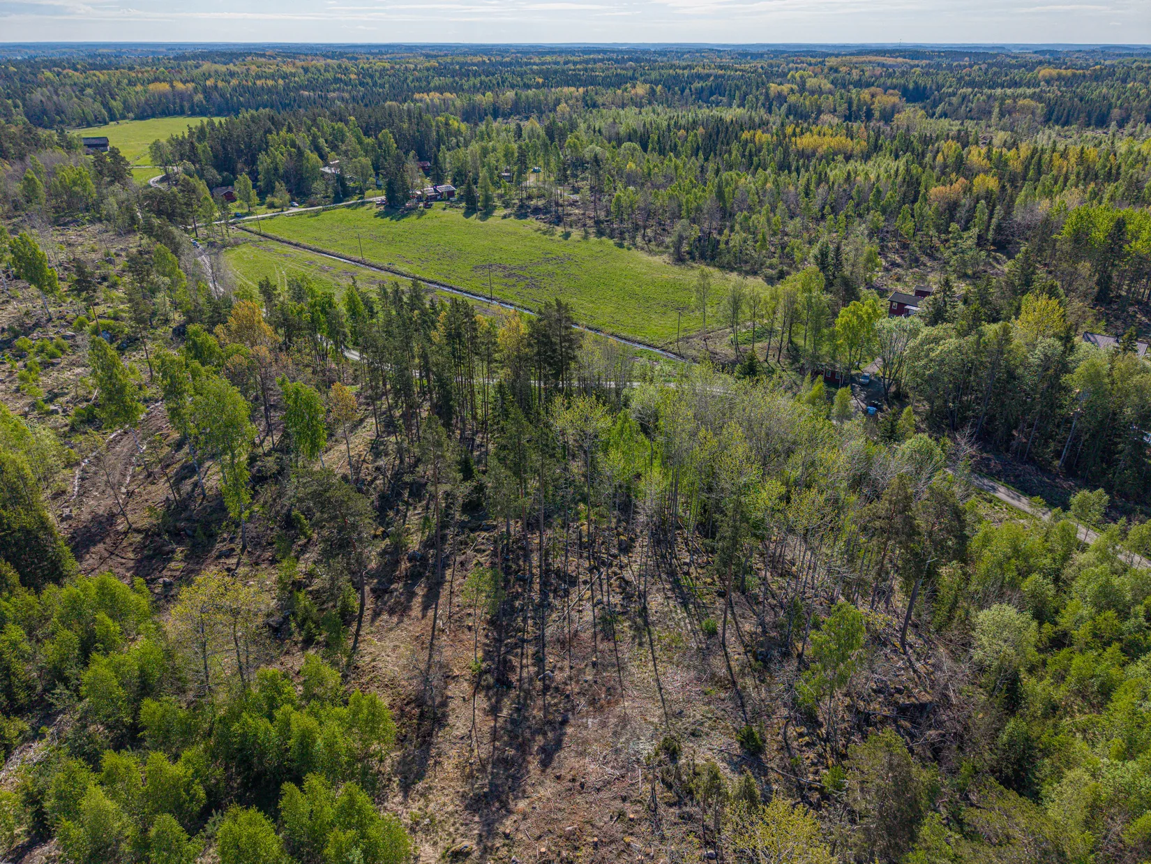Gård/Skog, Skapa er hästgårdsdröm med högt och naturnära läge i Örsundsbro, Örsundsbro, Enköping