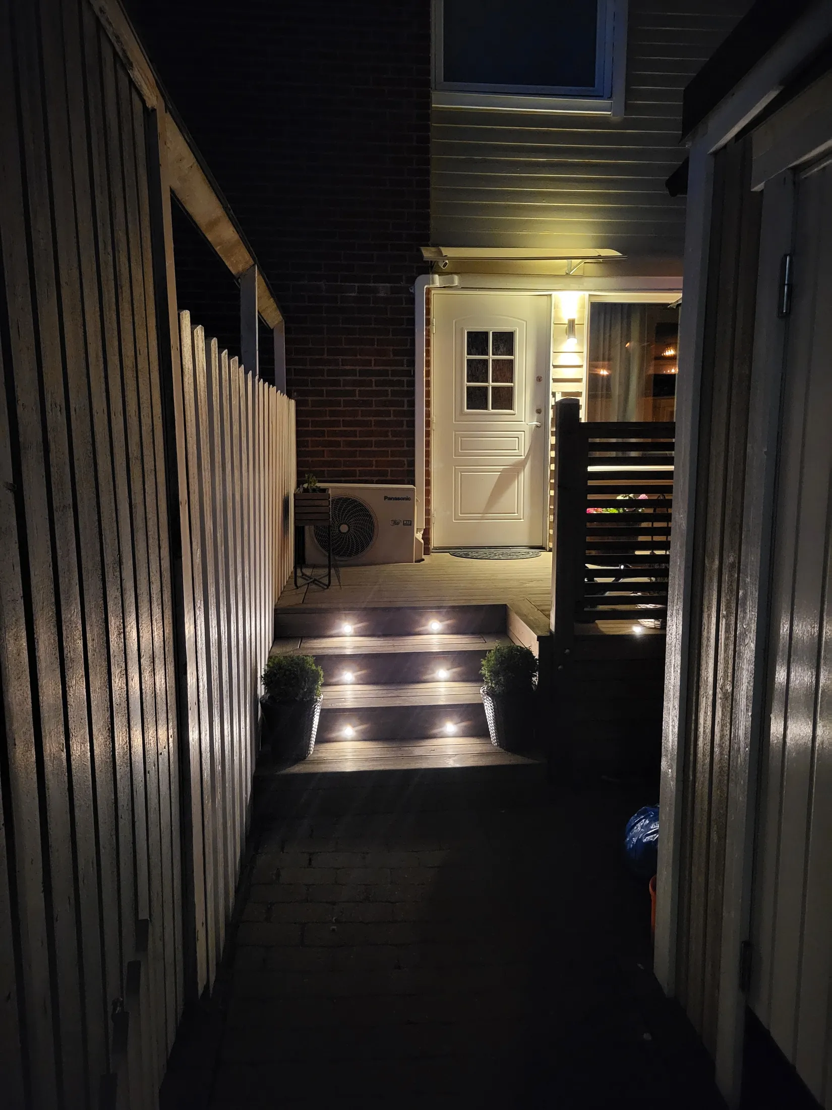 Radhus, Kakelstigen 22, Brunna, Upplands-Bro