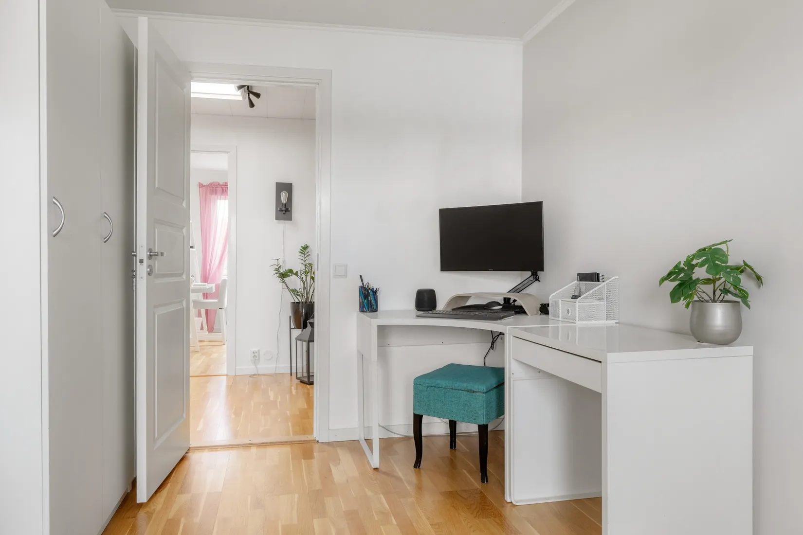 Radhus, Kakelstigen 22, Brunna, Upplands-Bro