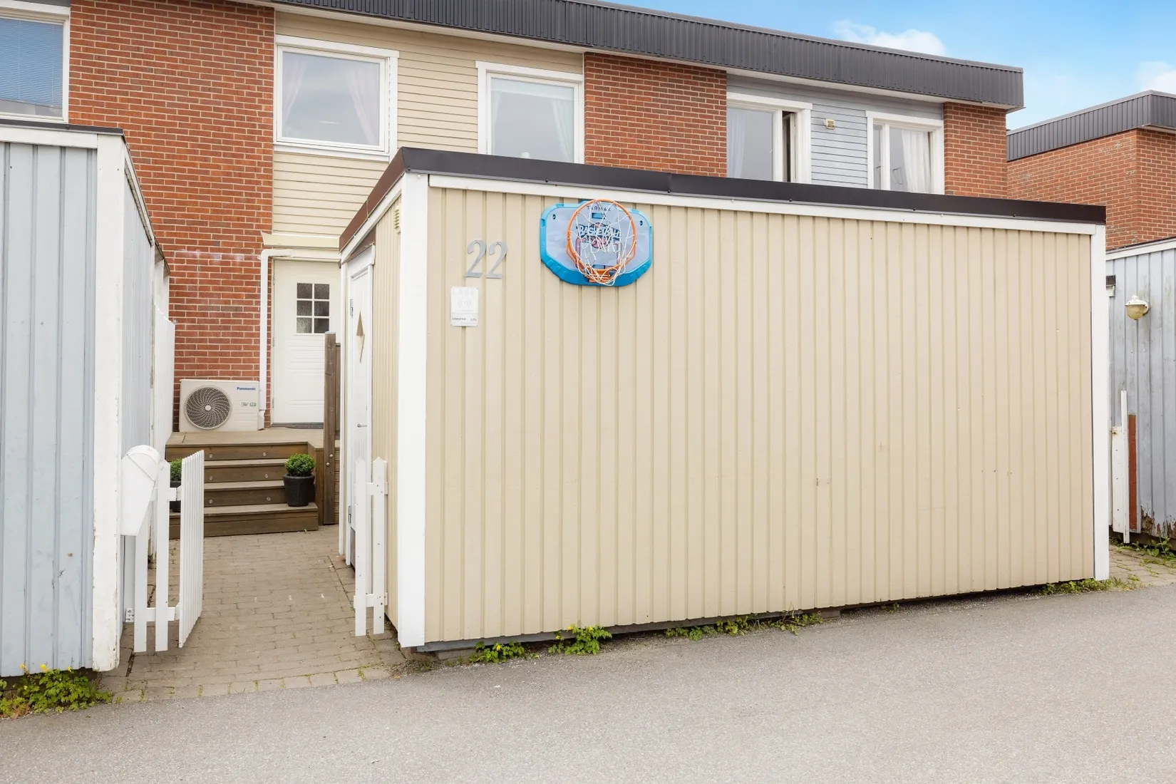 Radhus, Kakelstigen 22, Brunna, Upplands-Bro