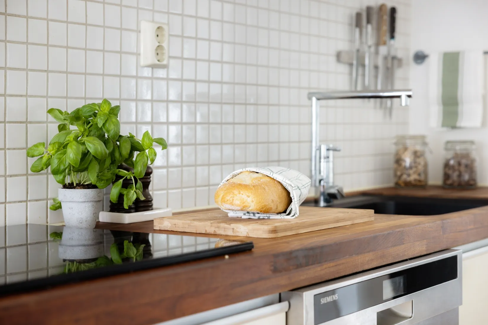 Radhus, Kakelstigen 22, Brunna, Upplands-Bro