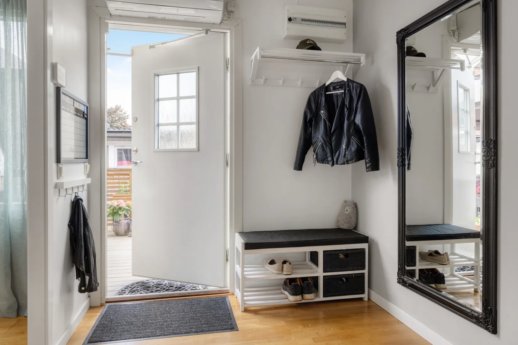 Radhus, Kakelstigen 22, Brunna, Upplands-Bro