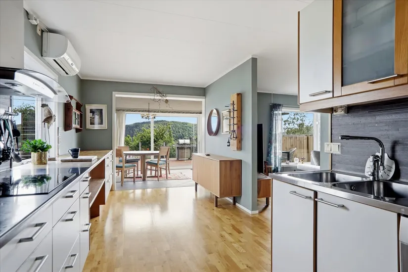 Villa, Röda vägen 18, Lanesund, Uddevalla