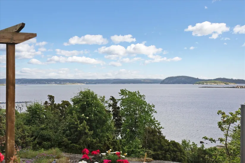 Villa, Röda vägen 18, Lanesund, Uddevalla