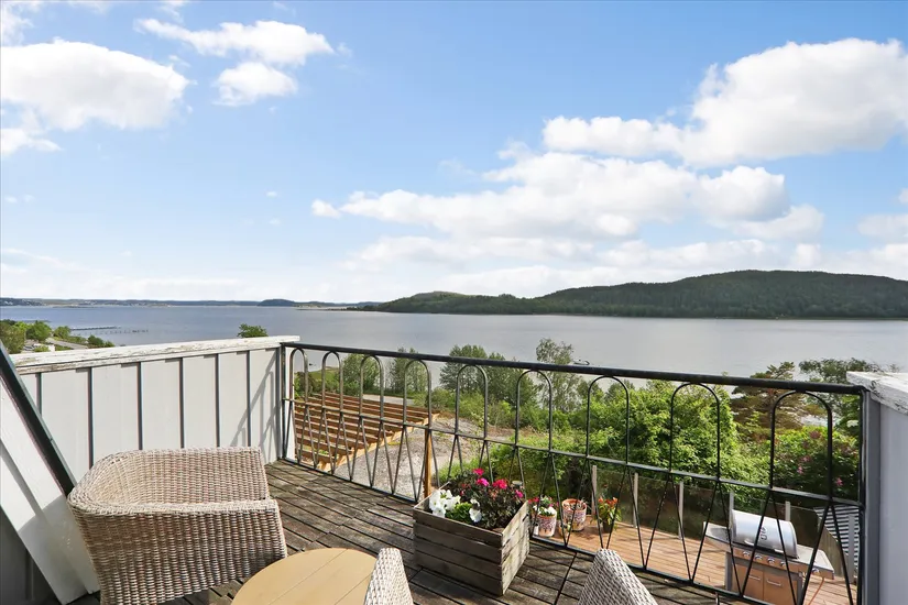 Villa, Röda vägen 18, Lanesund, Uddevalla