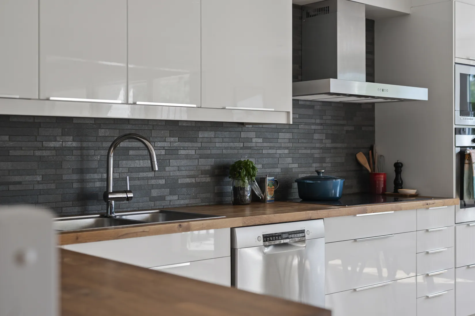 Villa, Radhus, Cypressvägen 52, Enebyberg, Danderyd