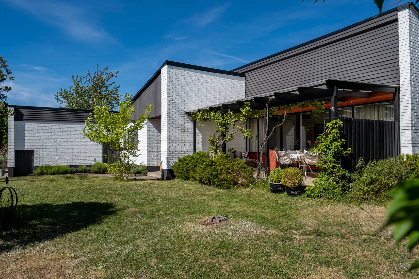 Villa, Körsbärsvägen 10, Fårdala, Tyresö