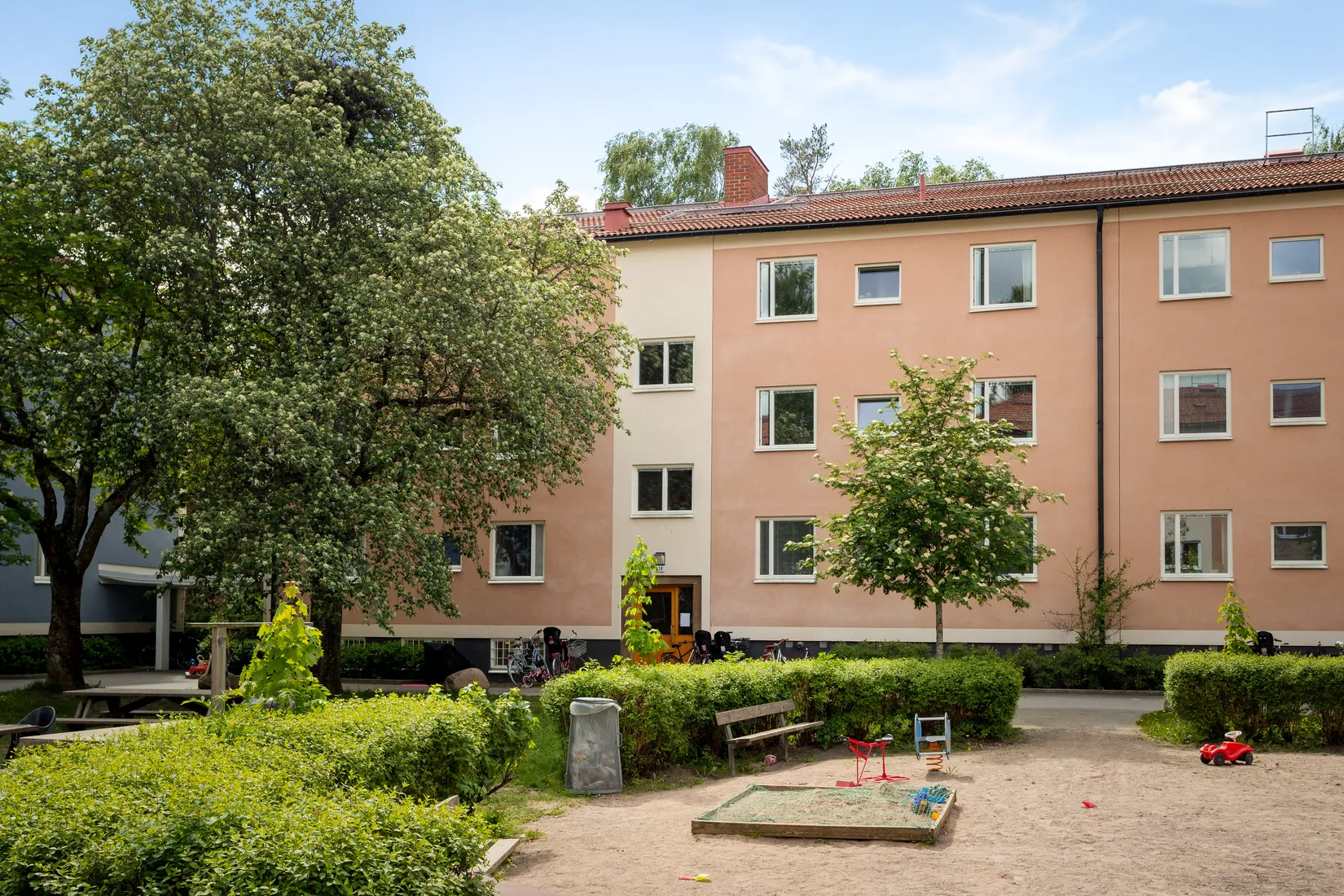 Bostadsrätt, Stångåvägen 14, Bagarmossen, Stockholm