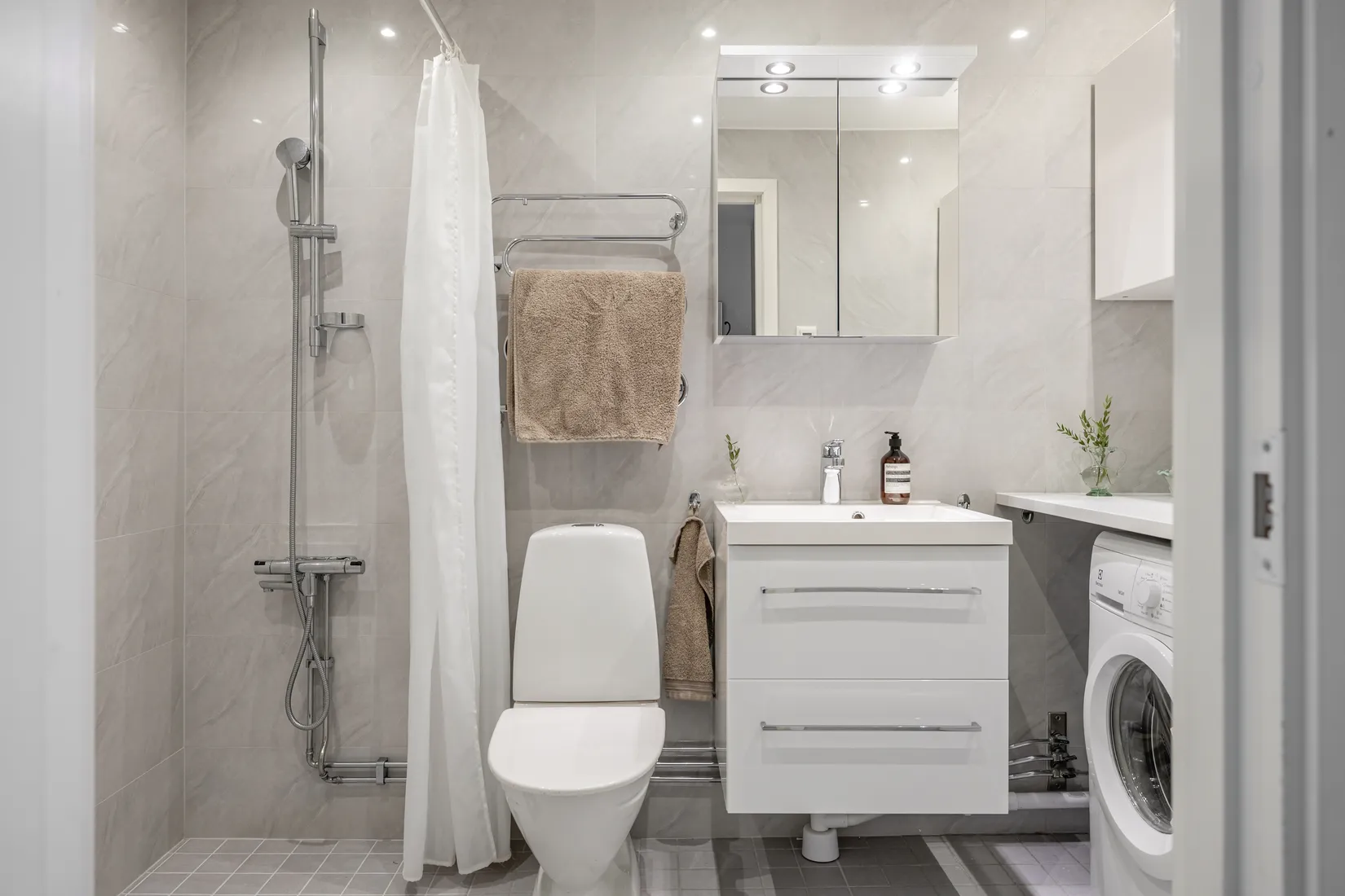 Bostadsrätt, Stationsvägen 39, Stuvsta, Huddinge