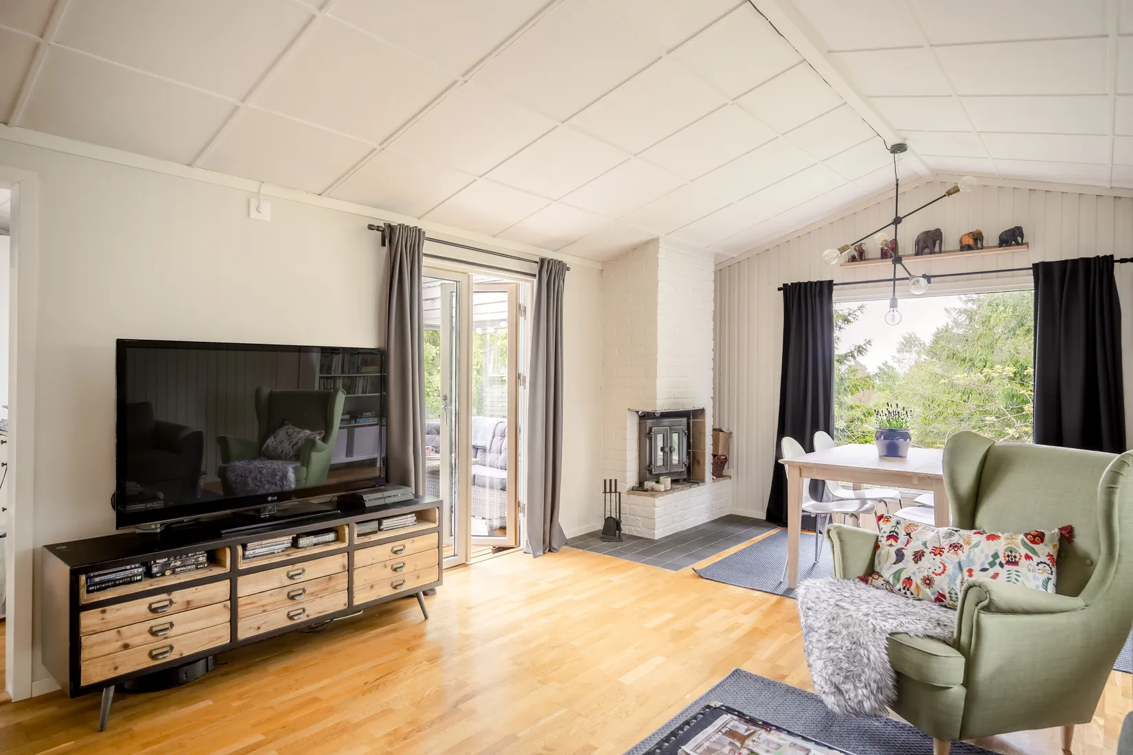 Villa, Handelsbacken 5, Evlinge, Värmdö