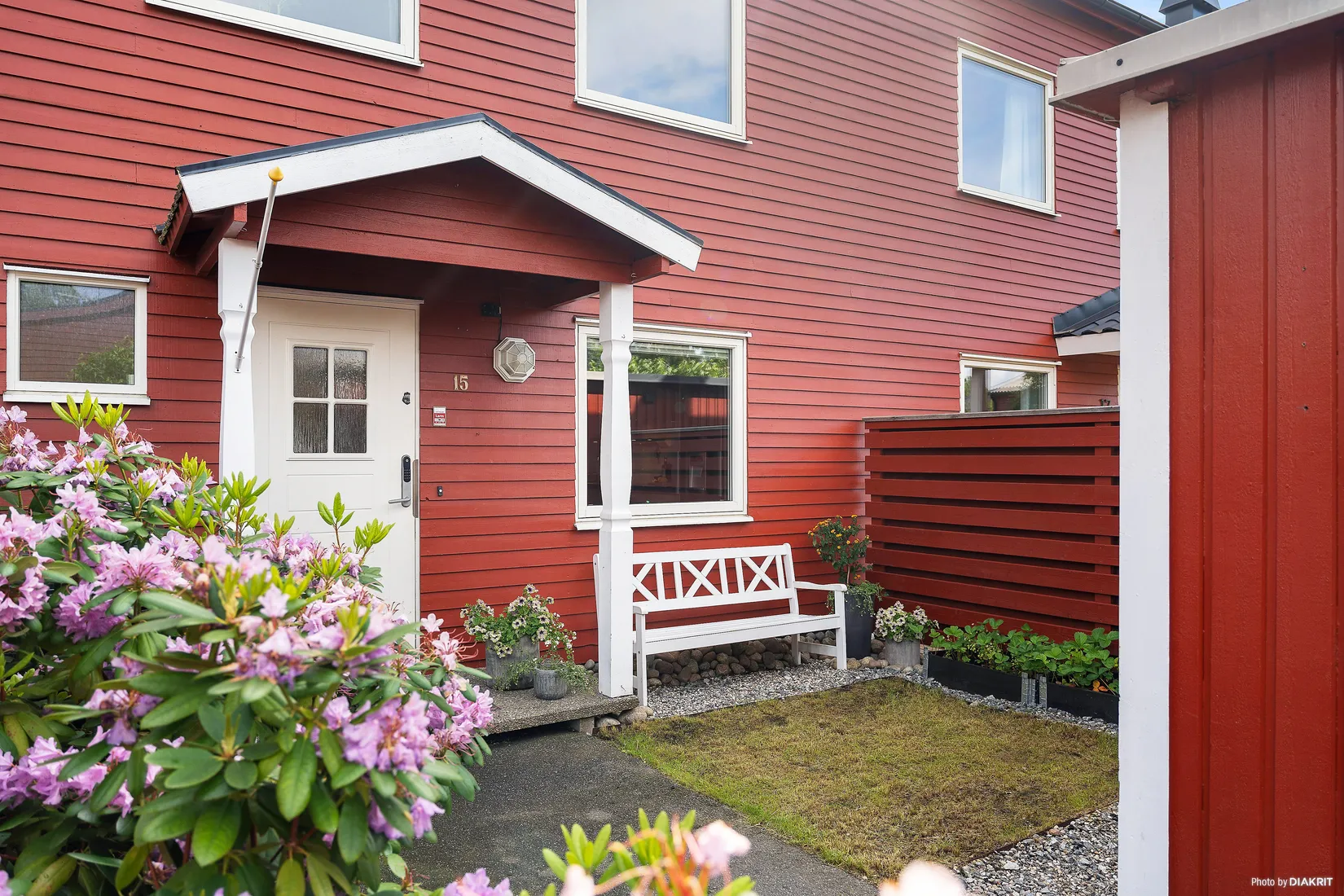 Radhus, Tunavägen 15, Upplands-Bro