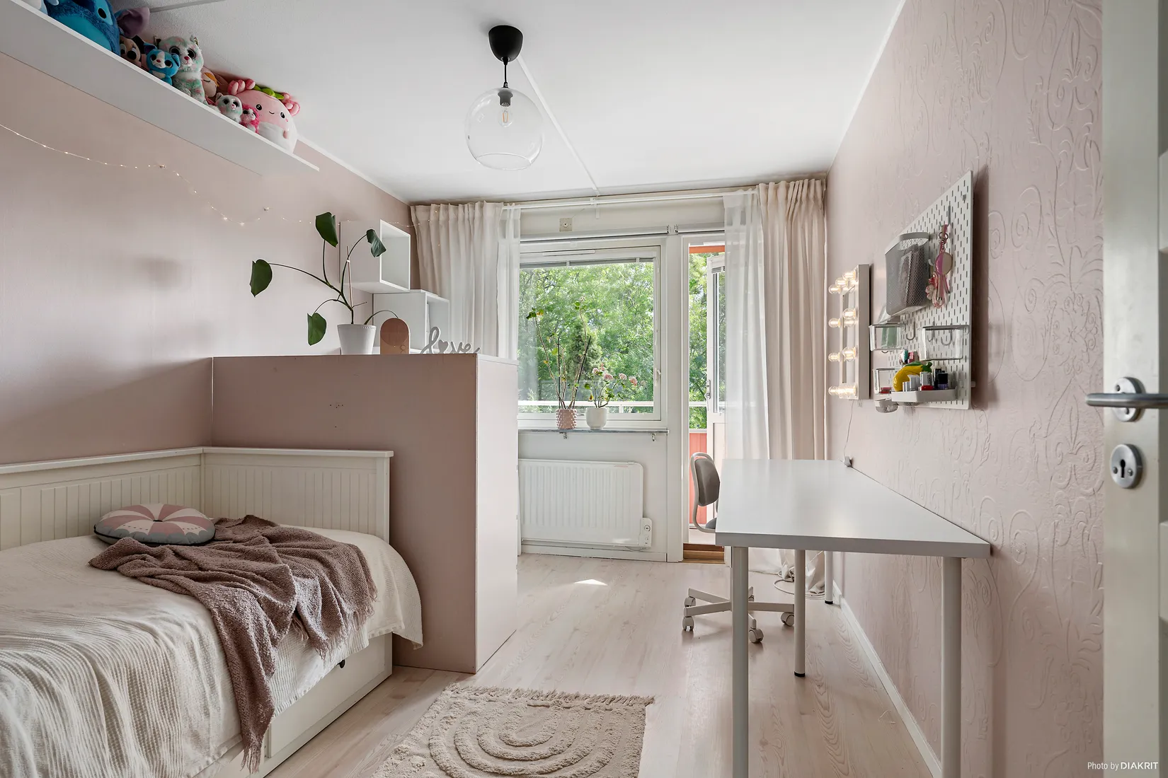 Radhus, Tunavägen 15, Upplands-Bro