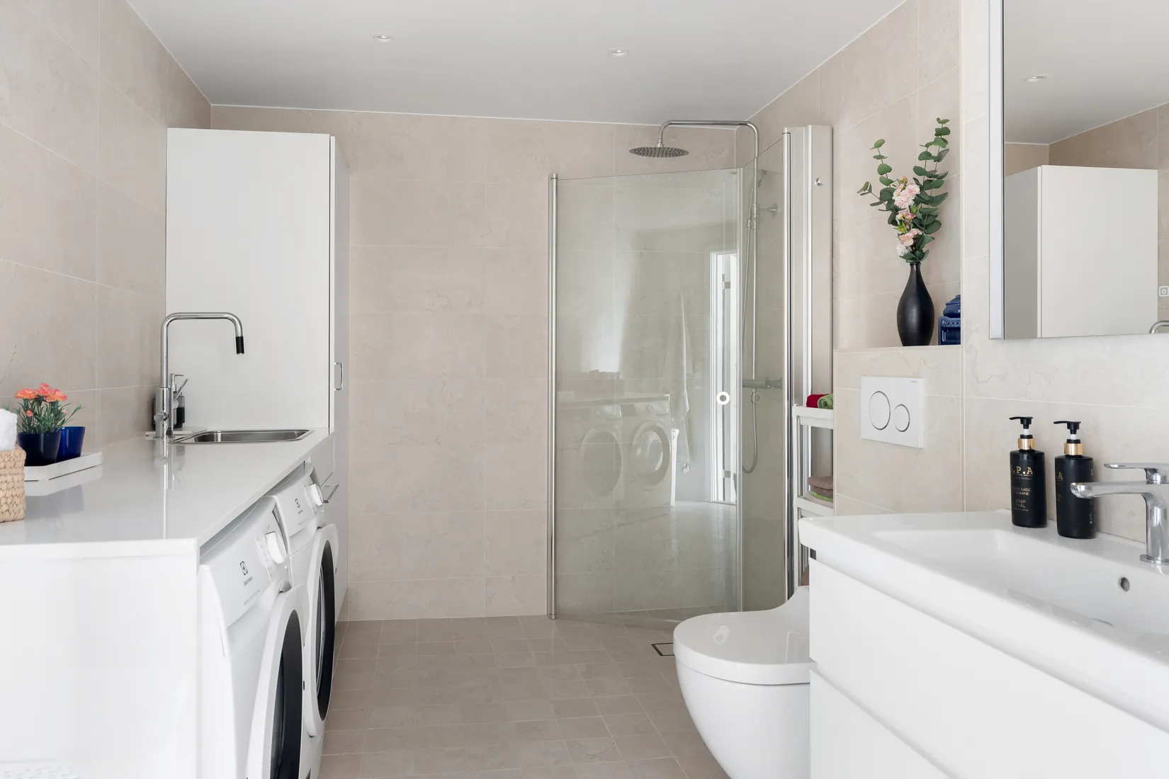 Bostadsrätt, Sandhamnsgatan 42E, 5 tr, Gärdet, Stockholm