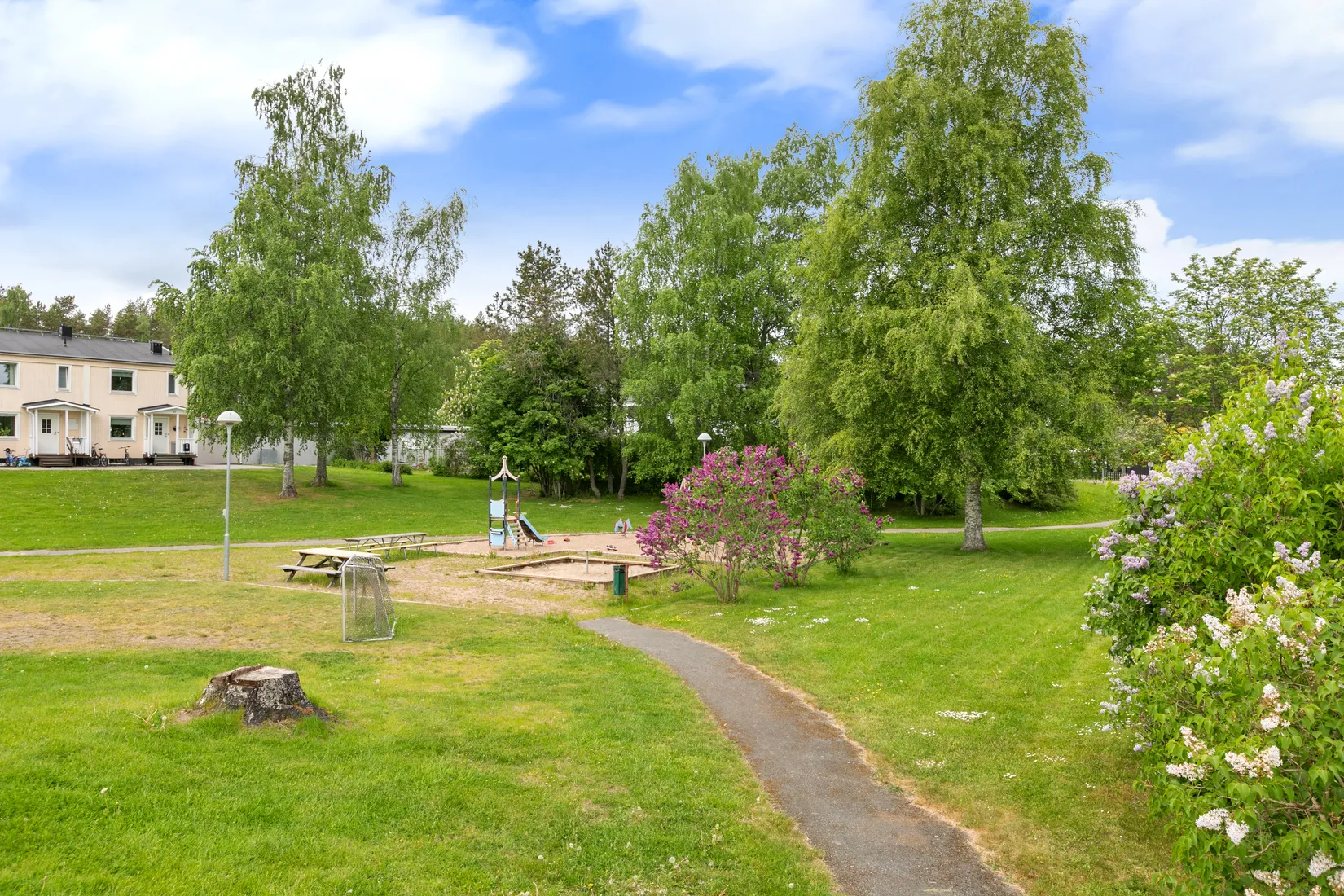 Radhus, Vallgångsvägen 4H, Höjersdal, Gävle