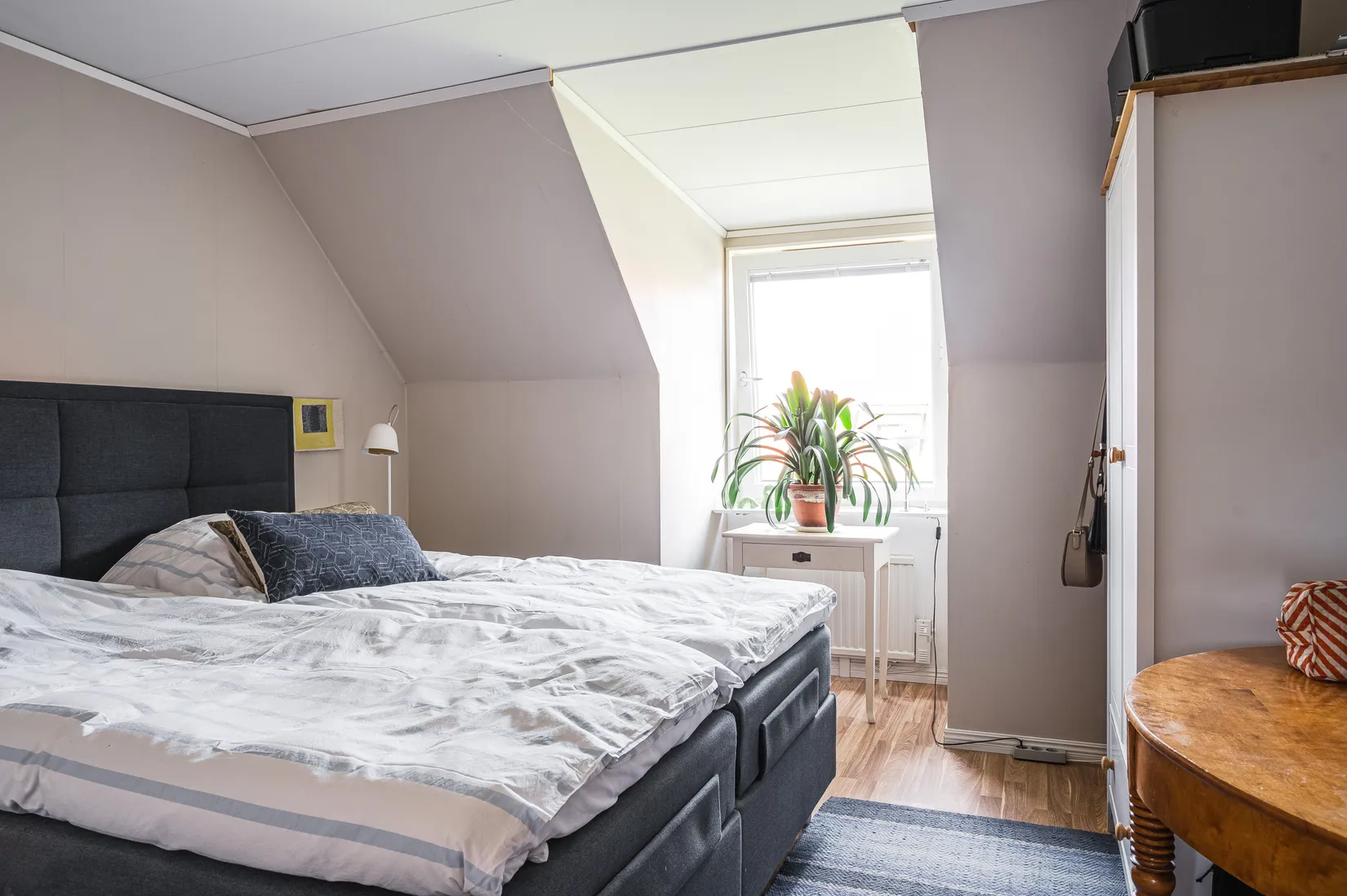 Bostadsrätt, Radhus, Fogdegårdsvägen 21, Varnhem, Skara