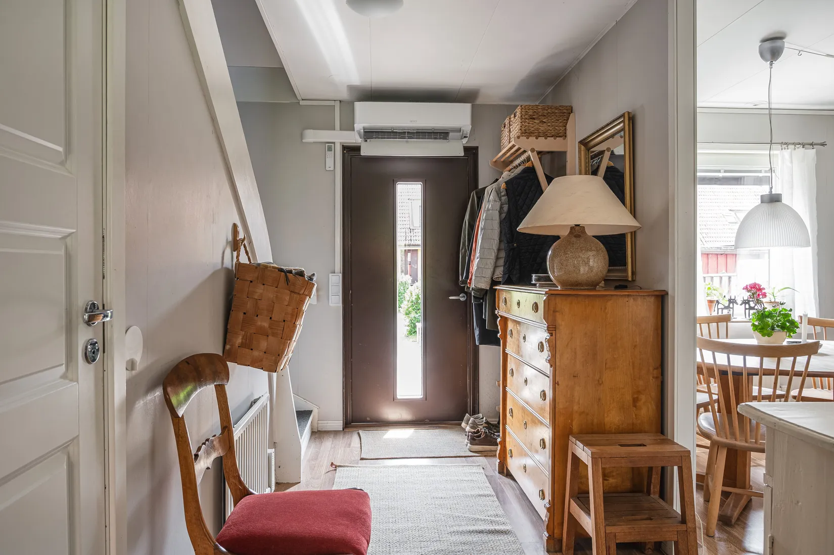 Bostadsrätt, Radhus, Fogdegårdsvägen 21, Varnhem, Skara