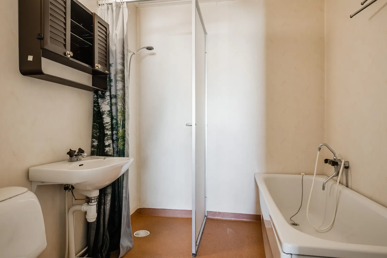 Villa, Radhus, Blåbärsstigen 43, Töreboda
