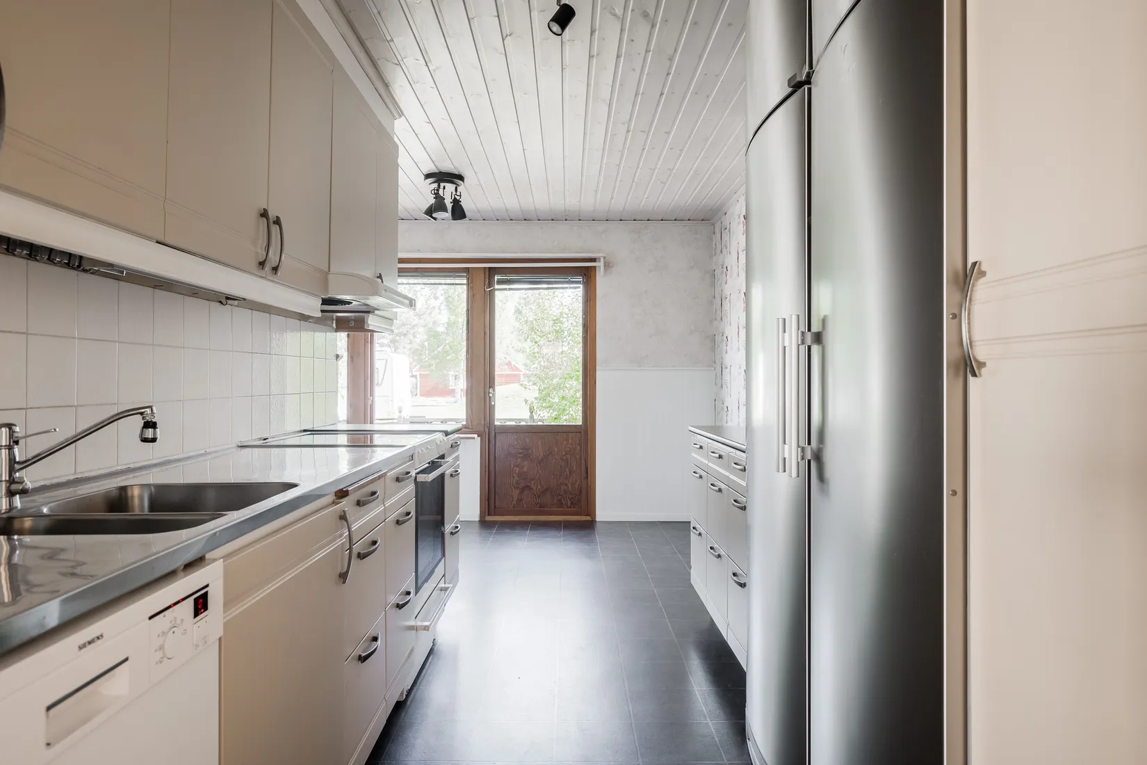 Villa, Radhus, Blåbärsstigen 43, Töreboda