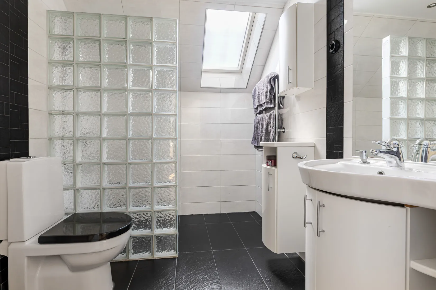 Villa, Backgårdsgatan 10, Vikingstad, Linköping