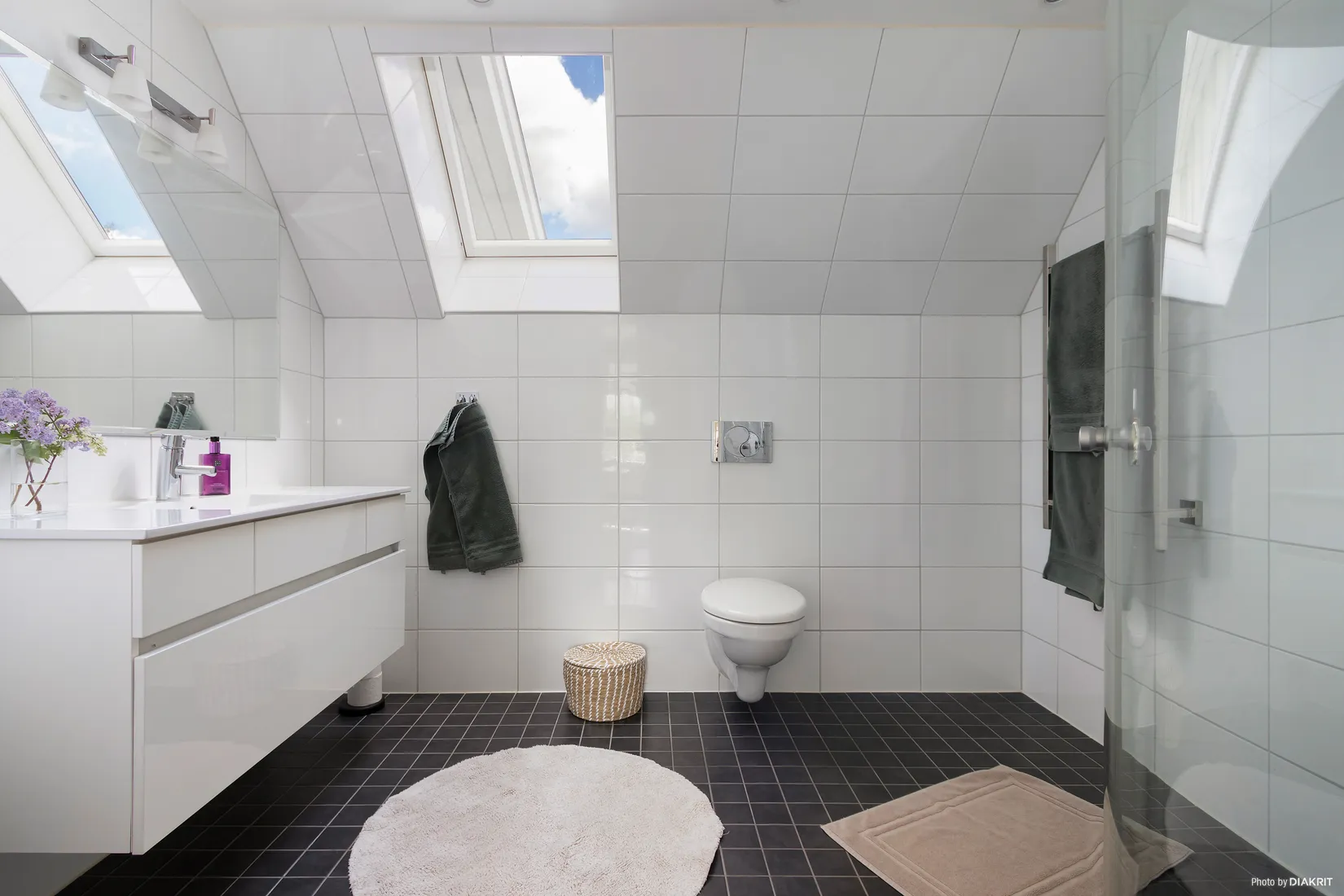 Villa, Fnyskvägen 4, Öringe, Tyresö