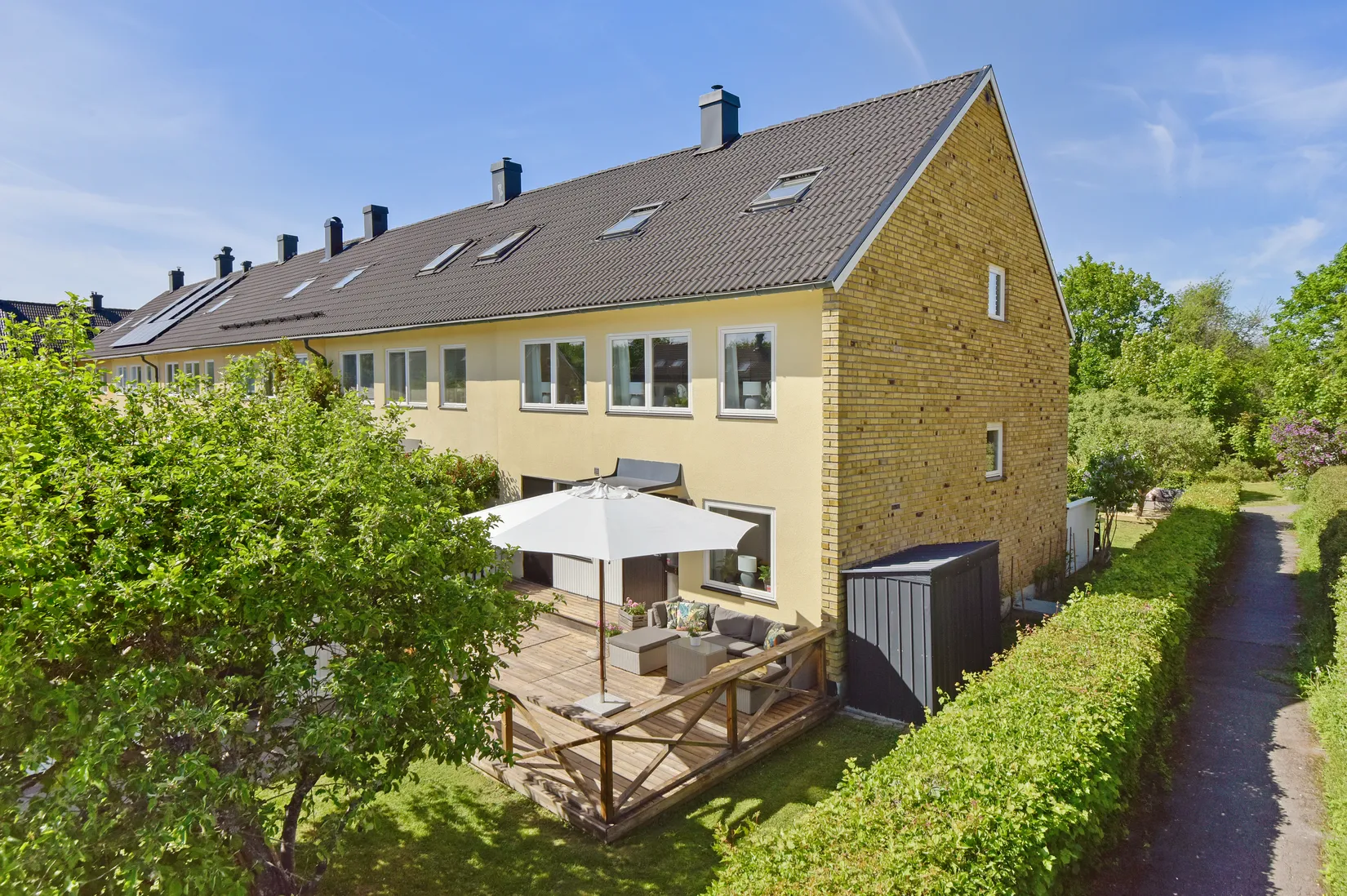 Radhus, Älvkvarnsvägen 58, Solhem, Stockholm