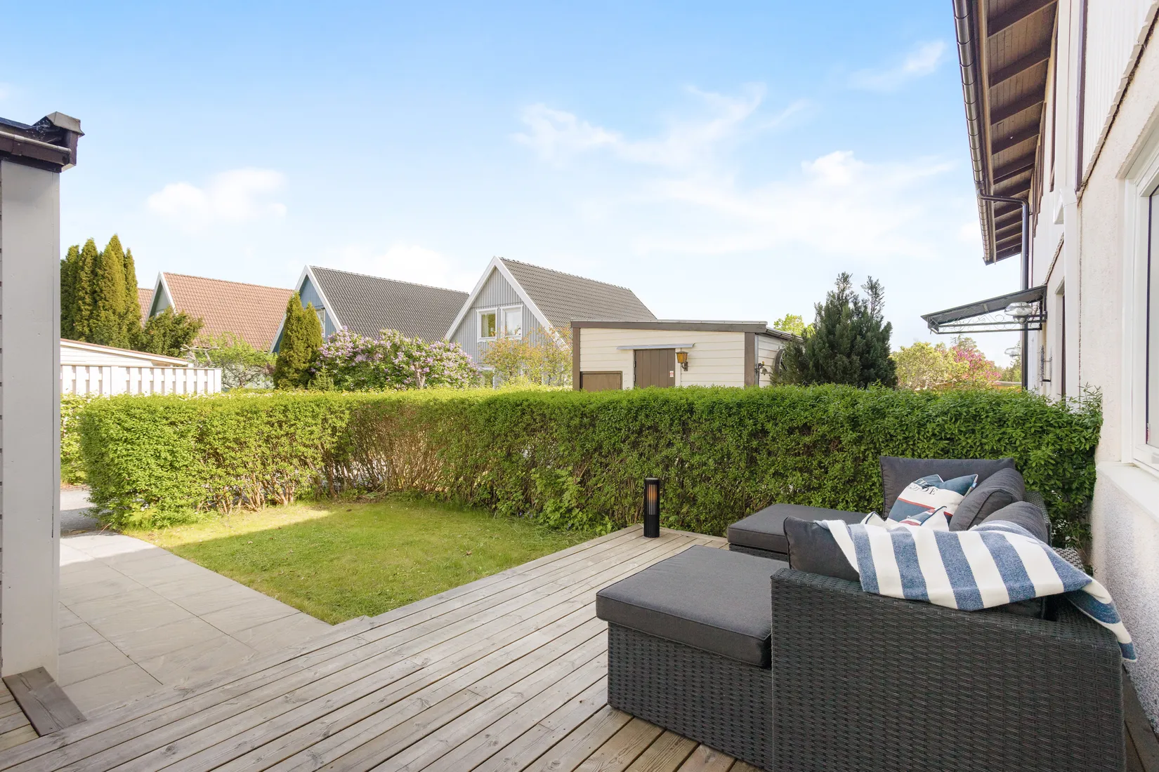 Villa, Radhus, Ananasvägen 40, Viksjö, Järfälla