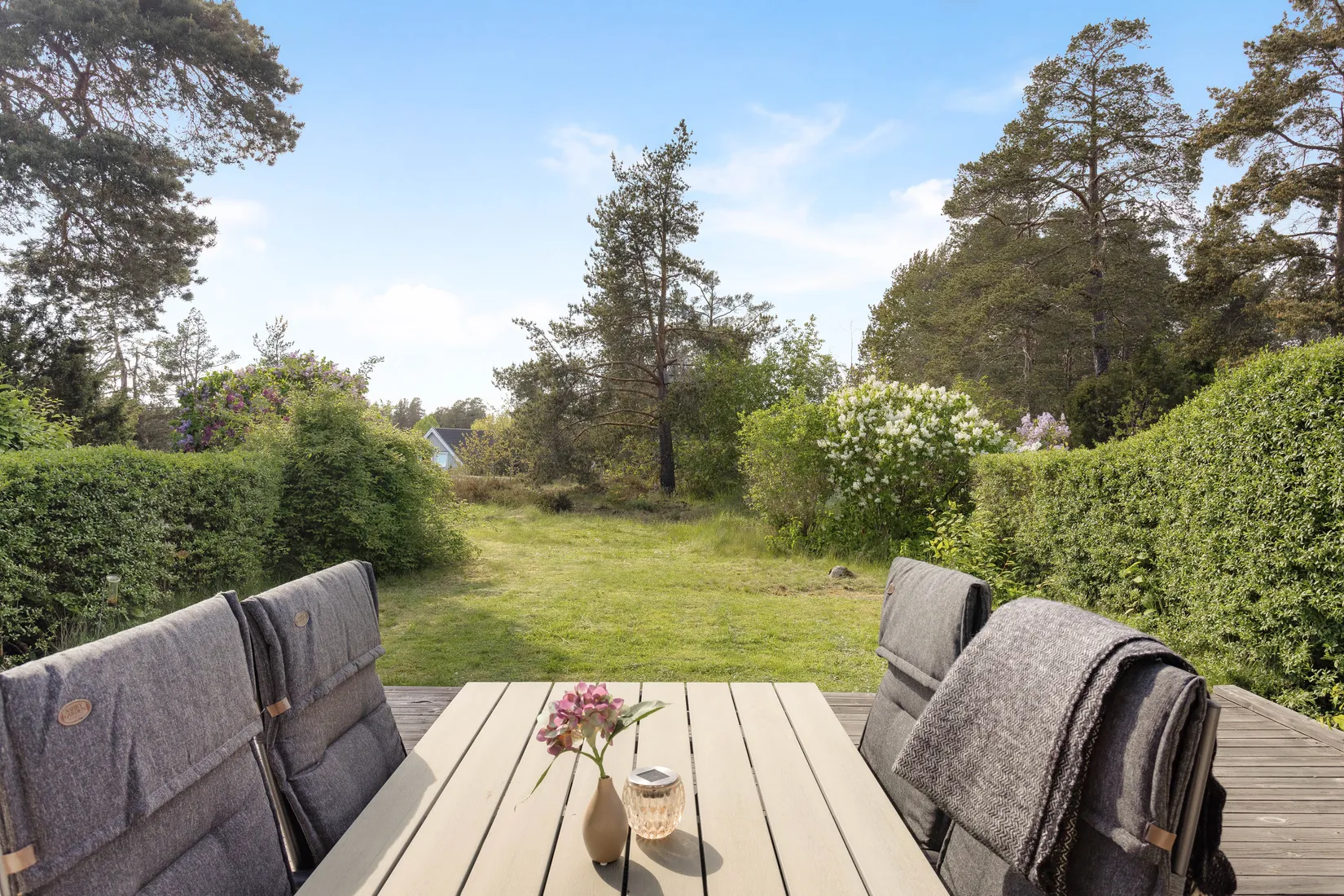 Villa, Radhus, Ananasvägen 40, Viksjö, Järfälla