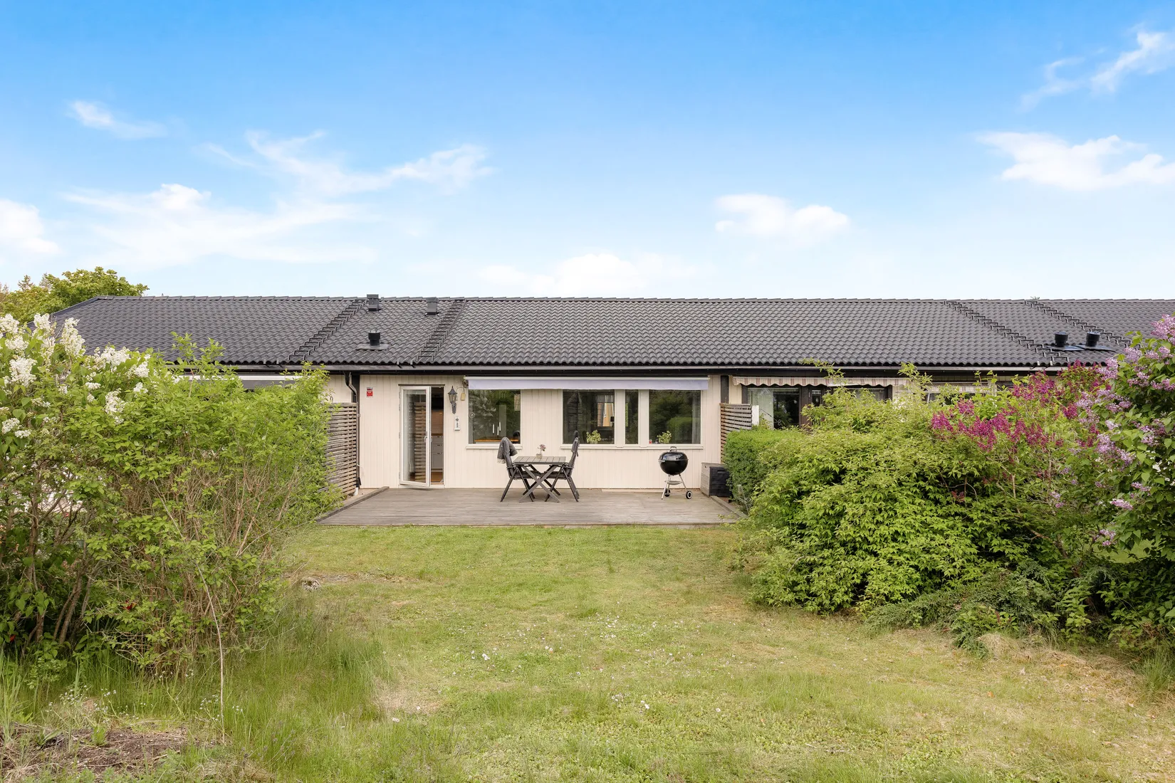 Villa, Radhus, Ananasvägen 40, Viksjö, Järfälla