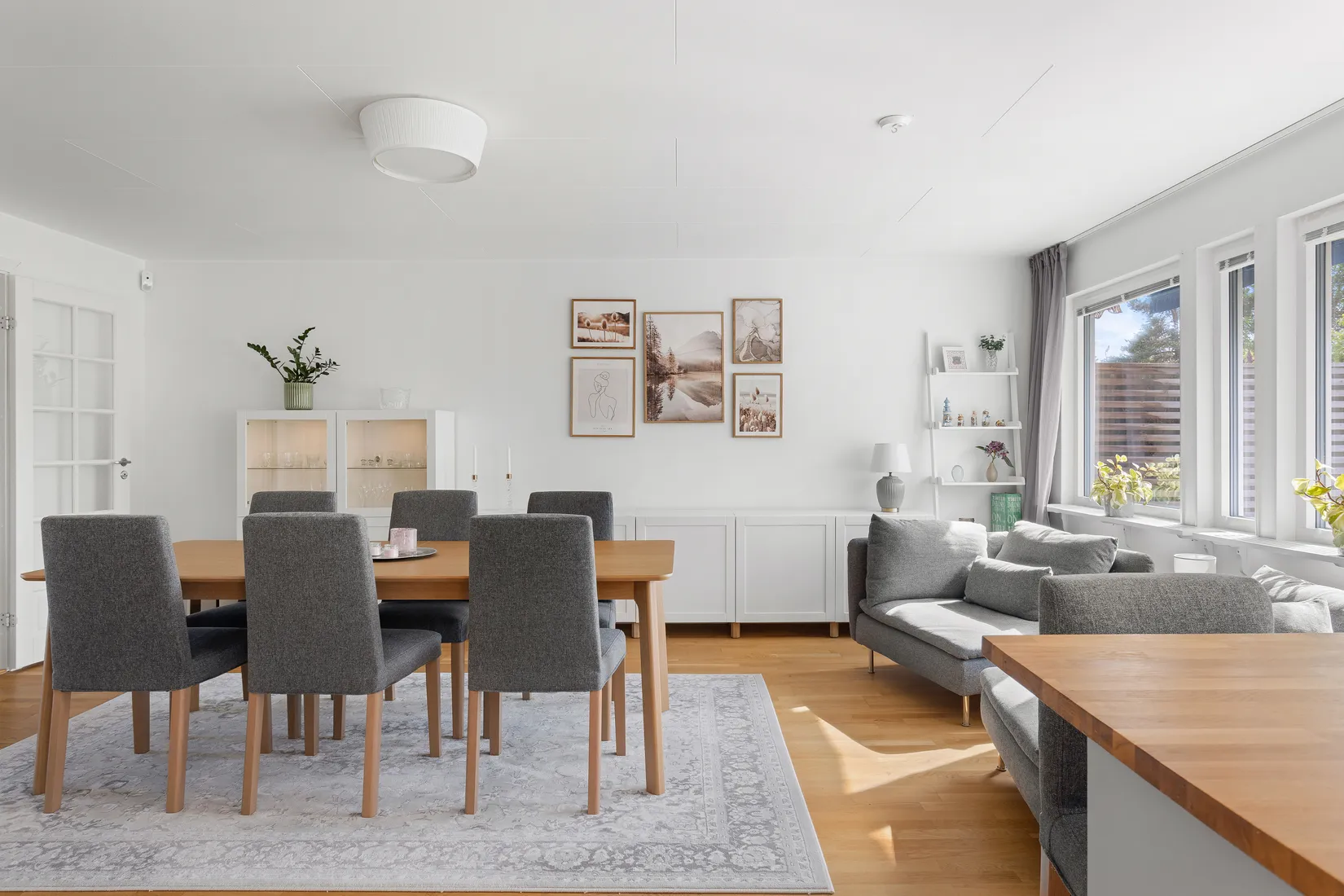 Villa, Radhus, Ananasvägen 40, Viksjö, Järfälla