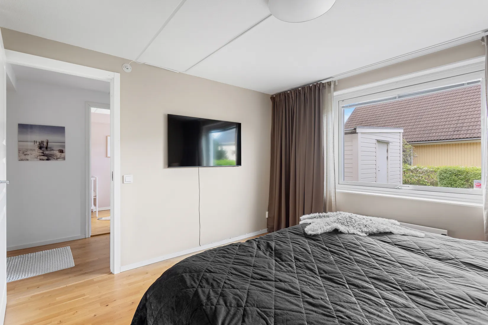 Villa, Radhus, Ananasvägen 40, Viksjö, Järfälla