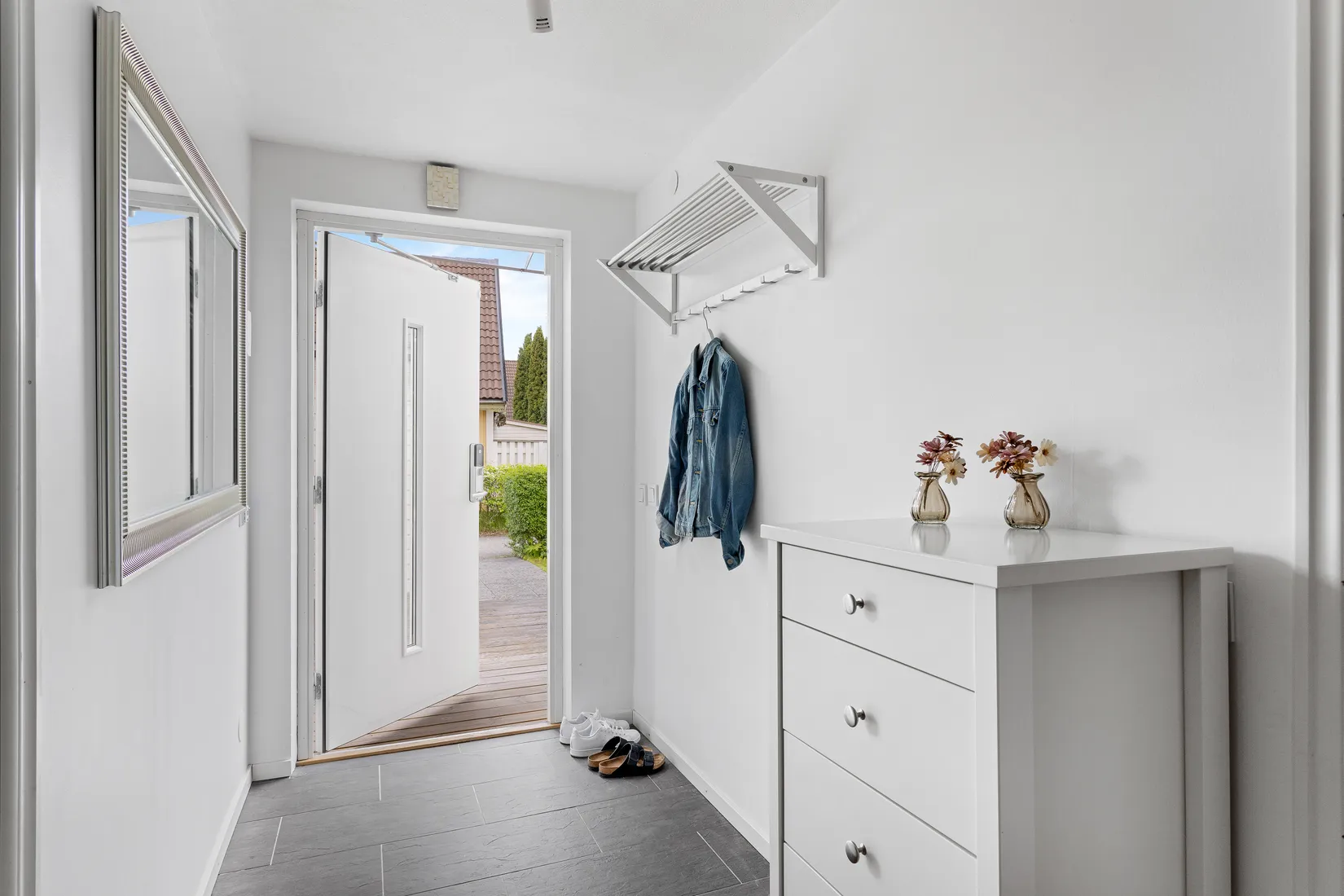 Villa, Radhus, Ananasvägen 40, Viksjö, Järfälla