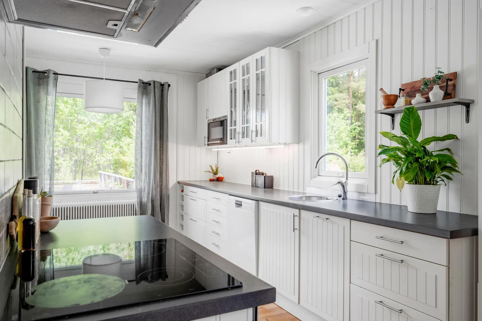 Villa, Larslund Ekenhov 1, Larslund, Nyköping