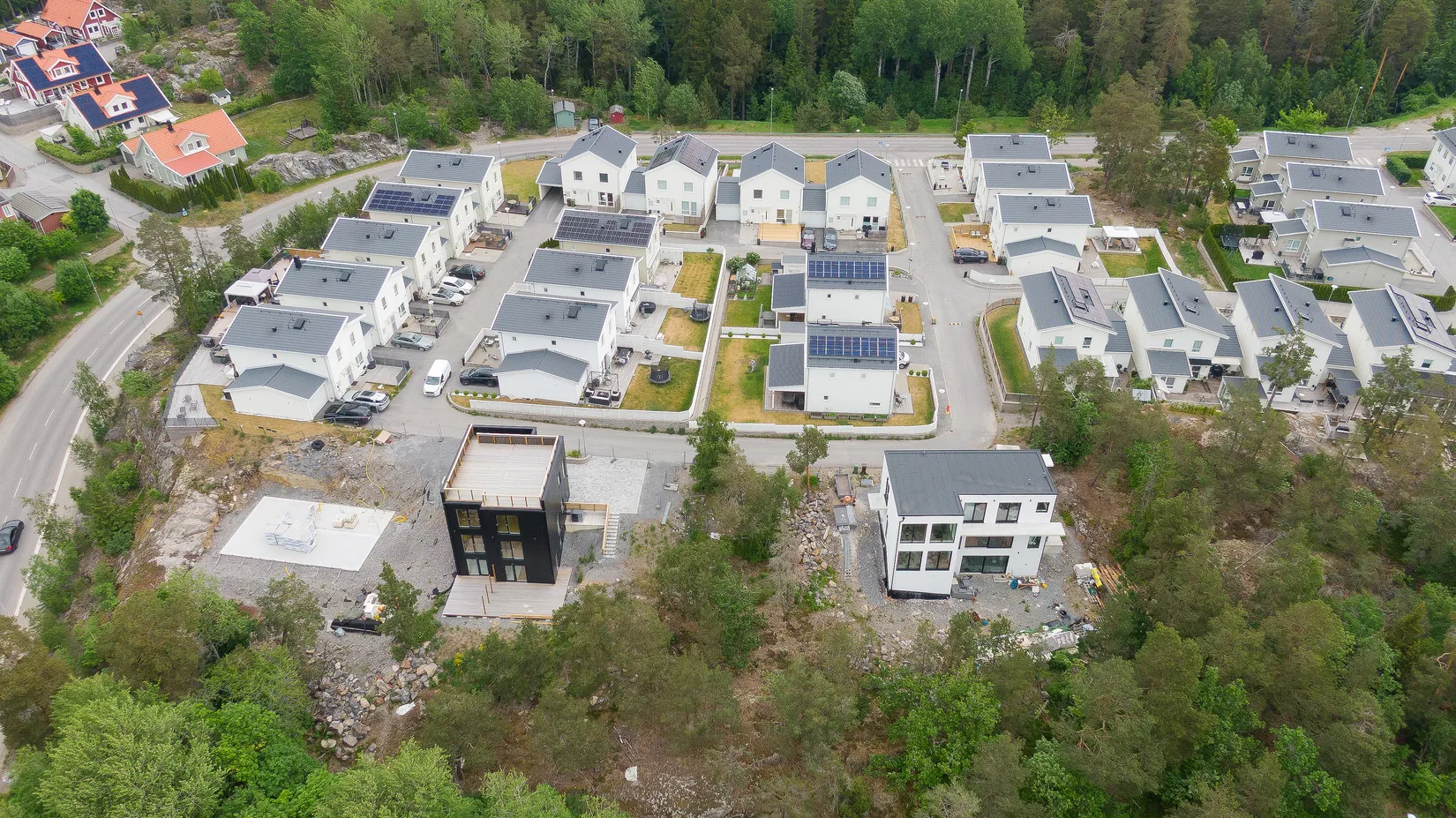 Tomt, Planetbacken 24, Solhöjden/Tumba, Botkyrka