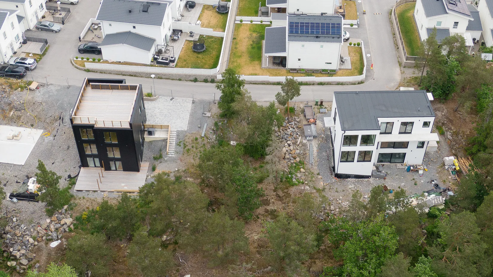 Tomt, Planetbacken 24, Solhöjden/Tumba, Botkyrka