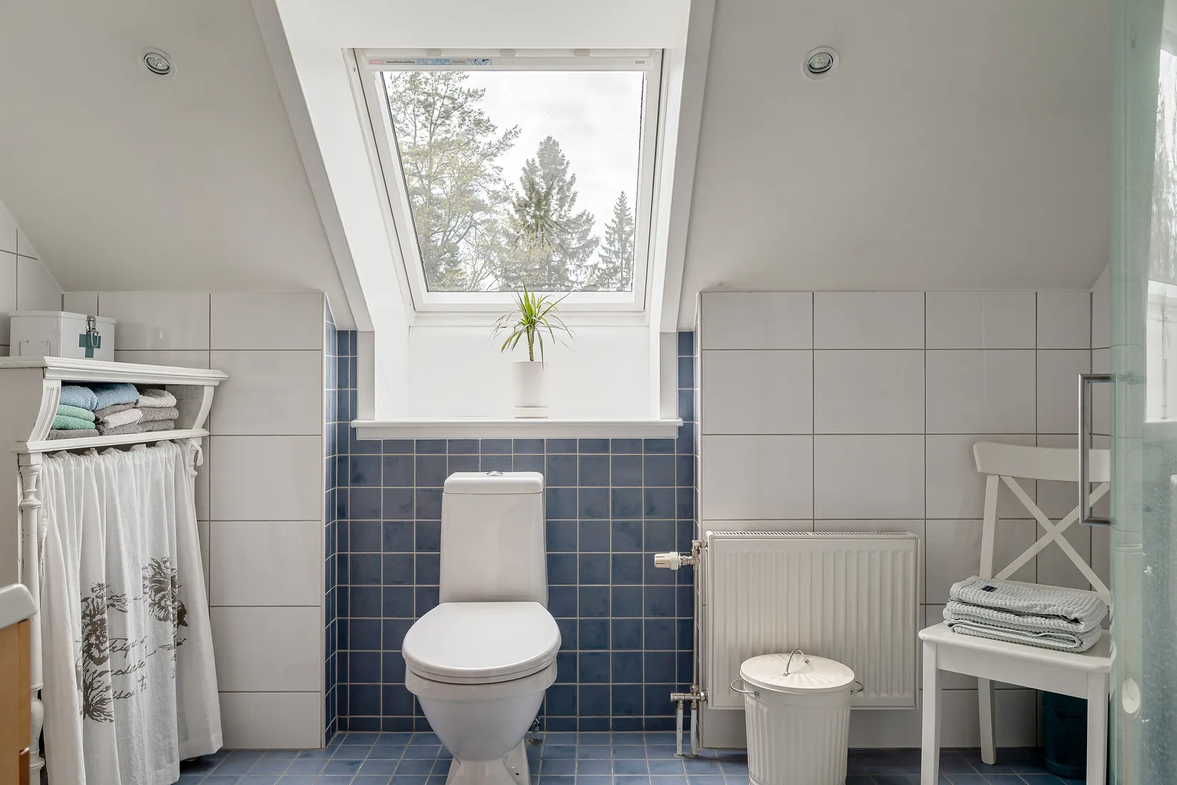 Villa, Löparvägen 1, Österåker
