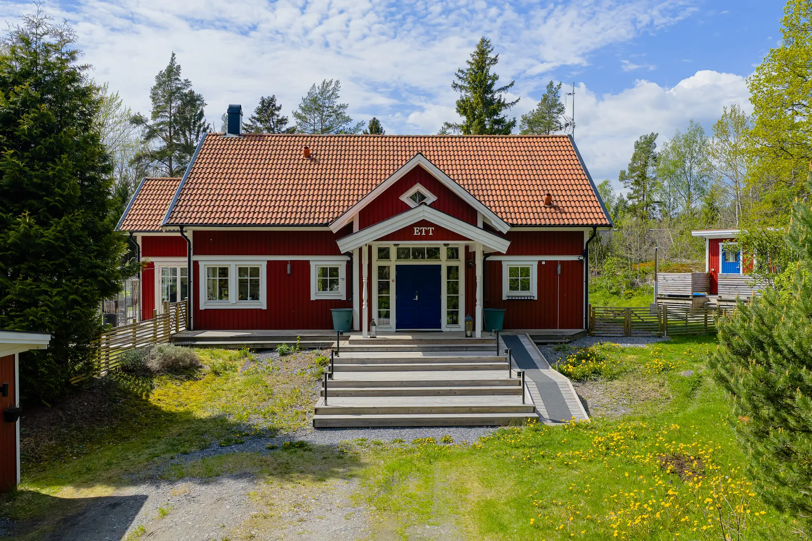 Villa, Löparvägen 1, Österåker